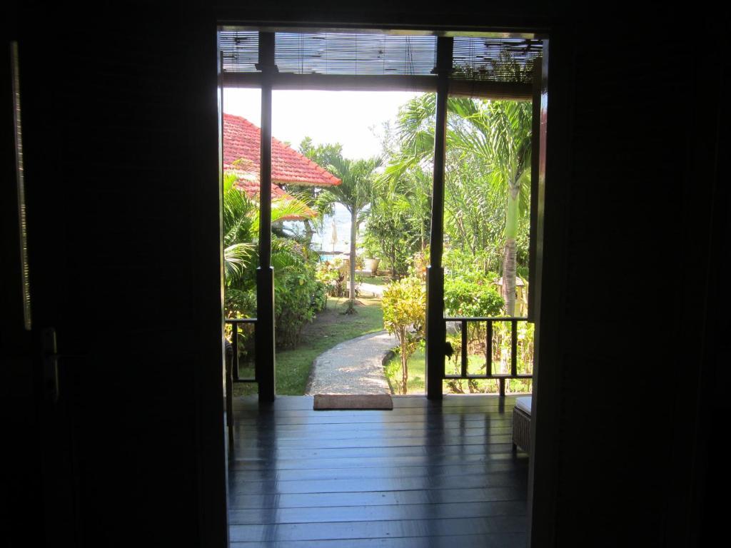 Kembali Beach Bungalows Amed Exterior foto